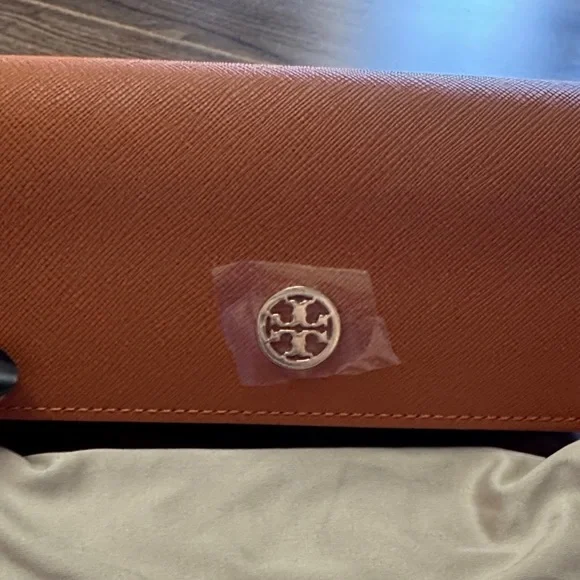 Tory Burch Black and Tan Geometric Sunglasses TY6102 - Picture 5 of 5